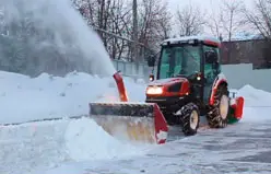 Снегоуборщик на тракторе KIOTI